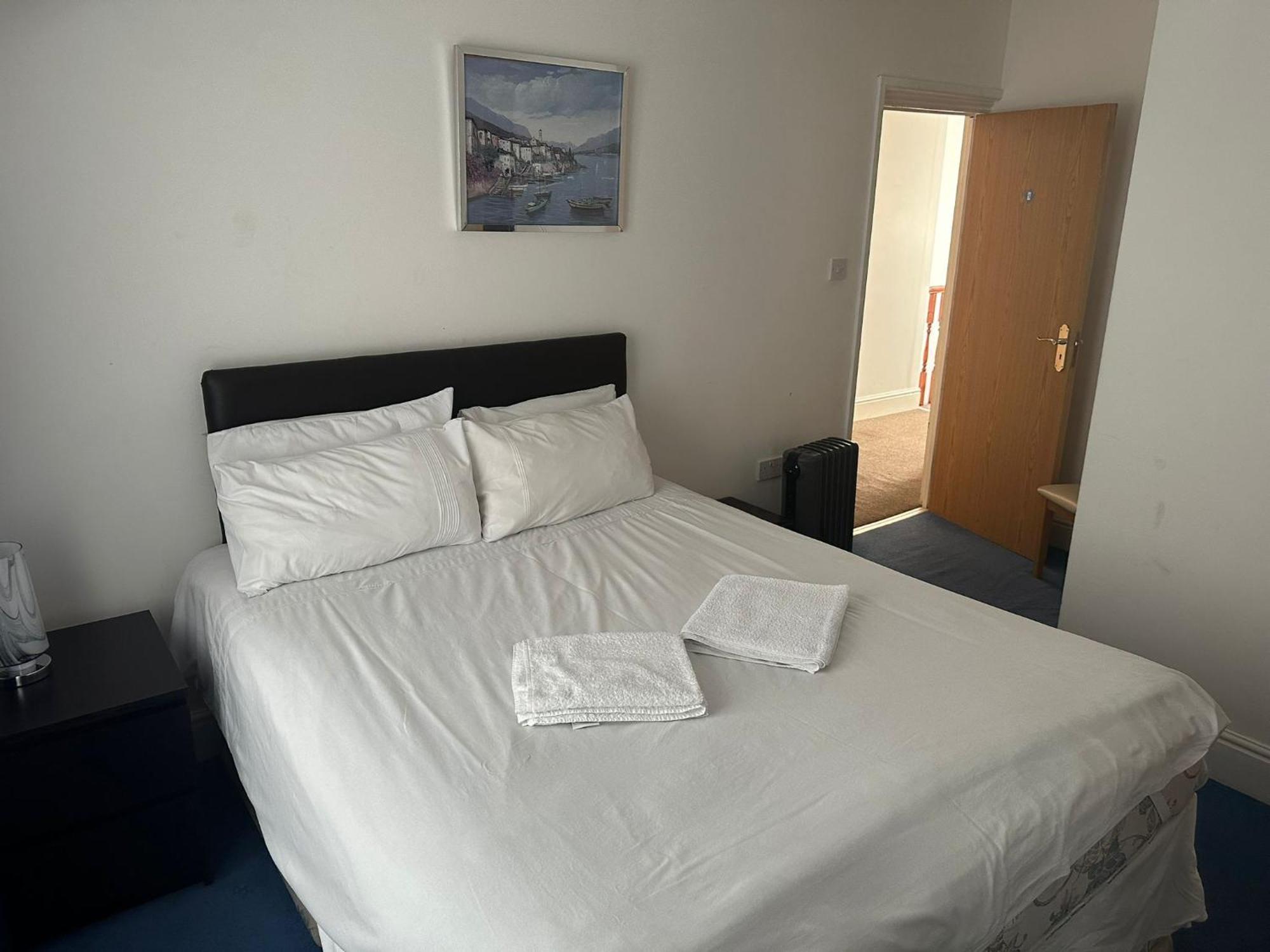 3 Luxury En-Suite Bedrooms Cardiff Exterior photo
